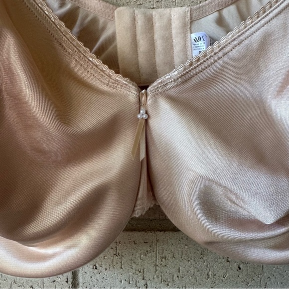 Wacoal Sand Slimline Seamless Minimizer Bra | Embroidered 40D | Nude | 85154 - Picture 5 of 9